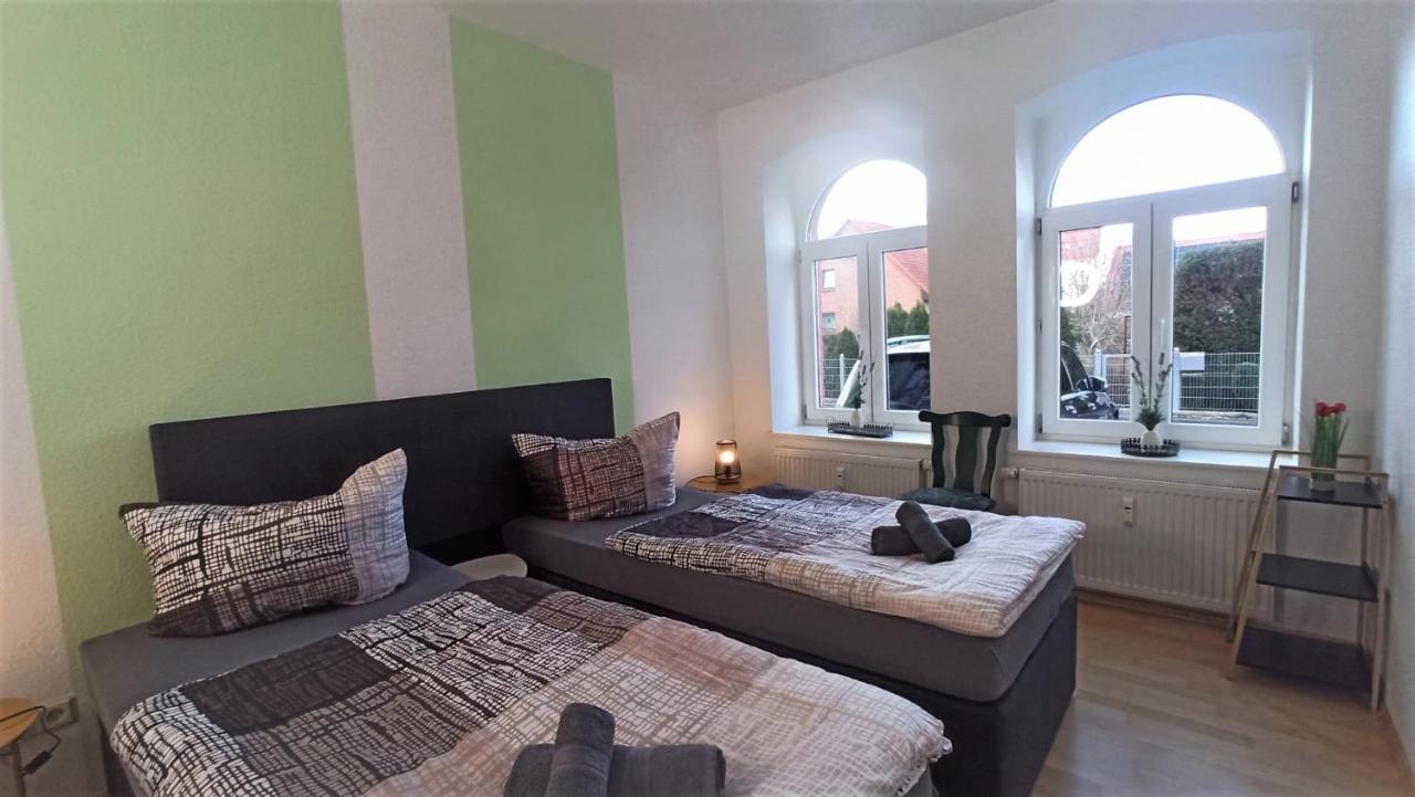 Apartment Fuer Bis Zu 7 Personen Mit Balkon Halberstadt Luaran gambar