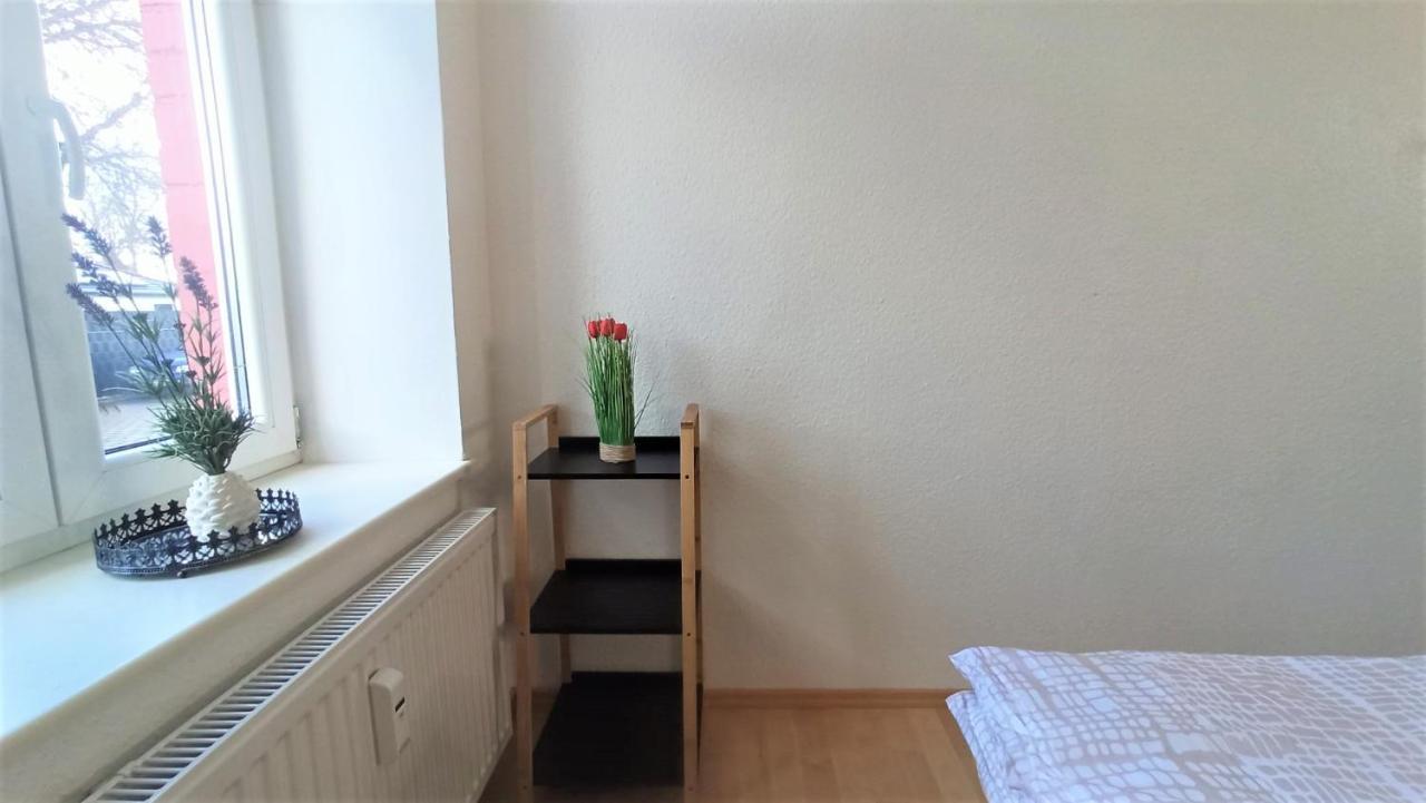 Apartment Fuer Bis Zu 7 Personen Mit Balkon Halberstadt Luaran gambar
